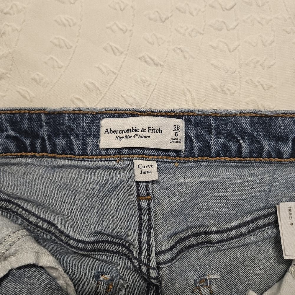 Abercrombie and fitch High Rise 4 inch Curve Love Shorts